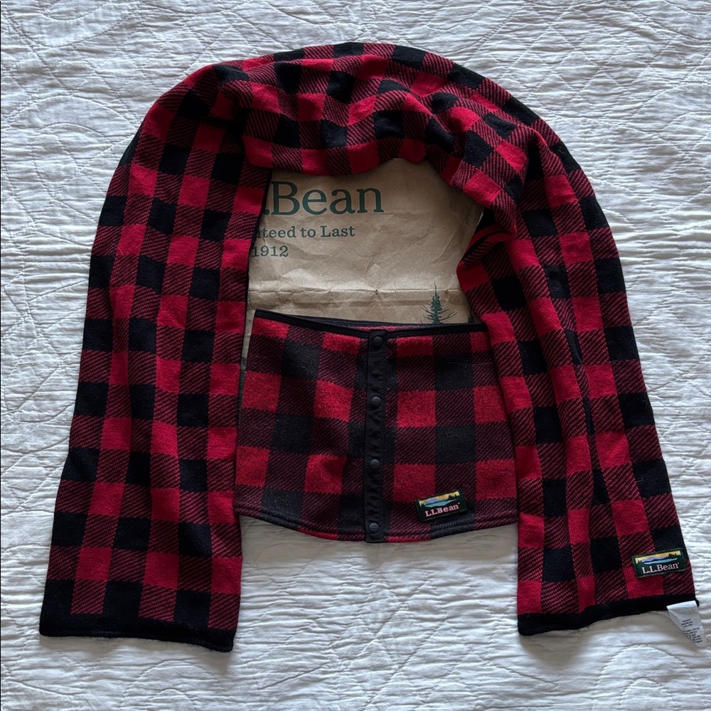 LL Bean Scarf Set - Picture 9 of 12